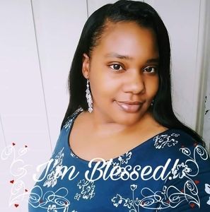 Meet your Posher, Carolyn